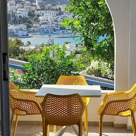 Chrysa's アパート *