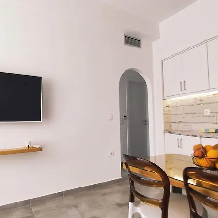 דירה Chrysa's באטסי